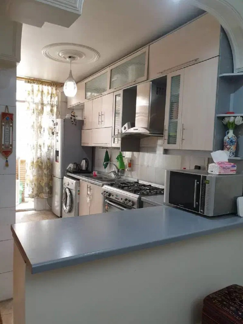 آپارتمان 65 متری دو خوابه در میدان فلسطین تهران13884628911