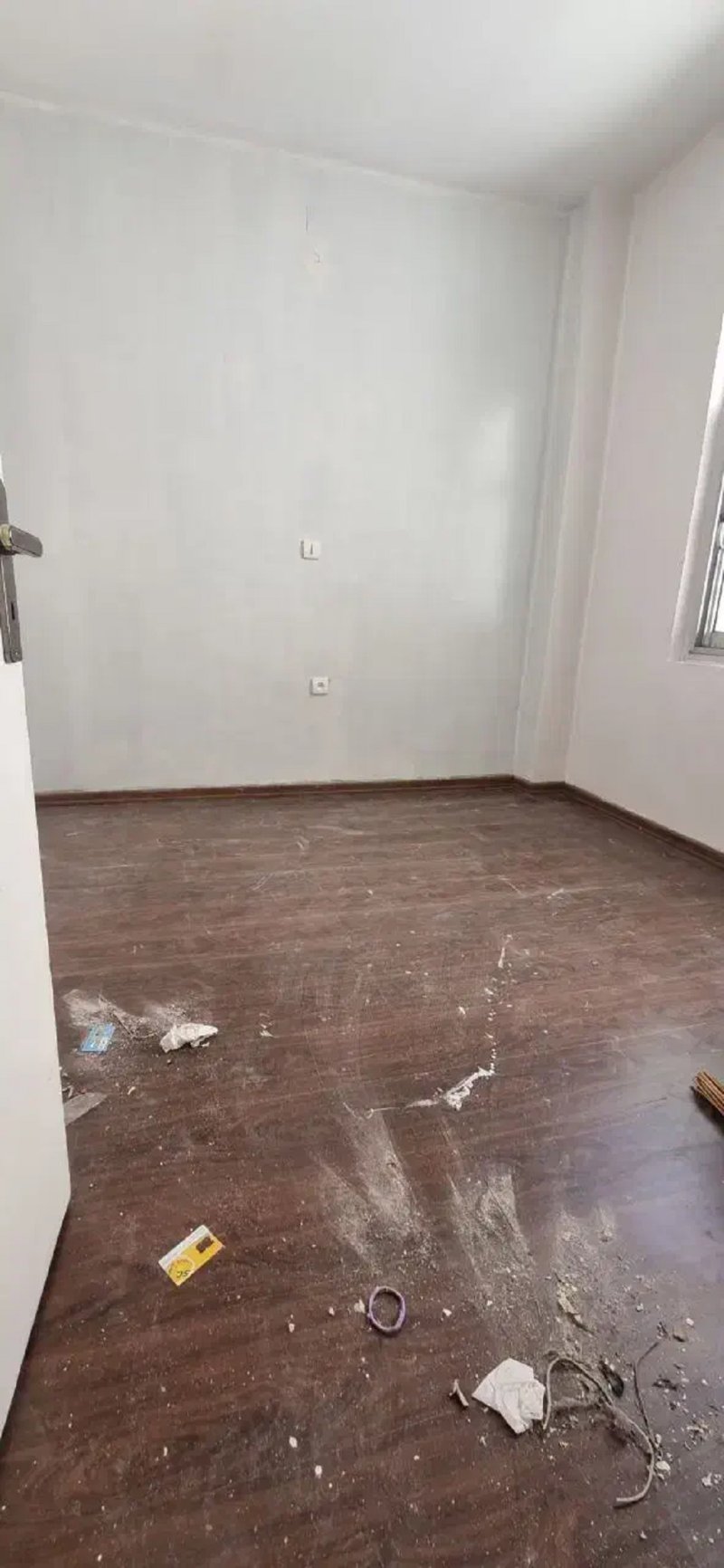 آپارتمان 80 متری دو خوابه در نیروی هوایی تهران13881828797