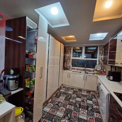 آپارتمان 140 متری سه خوابه در بلوار کشاورز تهران