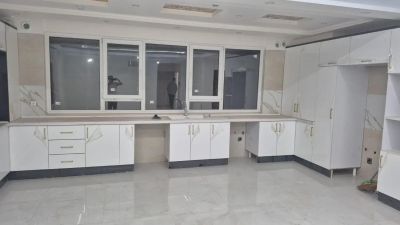 آپارتمان 132 متری سه خوابه در شیخ هادی تهران