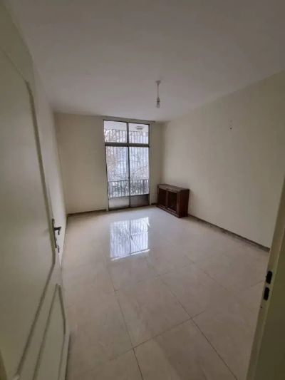 آپارتمان 140 متری سه خوابه در بلوار کشاورز تهران