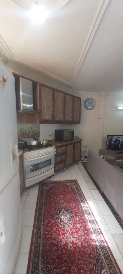 آپارتمان 79 متری دو خوابه در پیروزی تهران