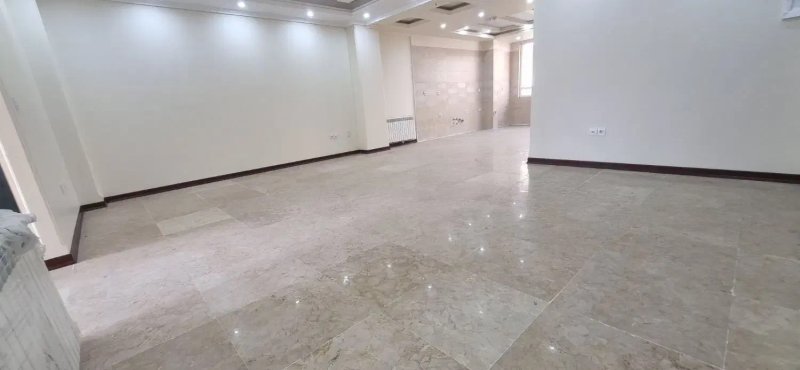 آپارتمان 98 متری دو خوابه در نیروی هوایی تهران13882028801