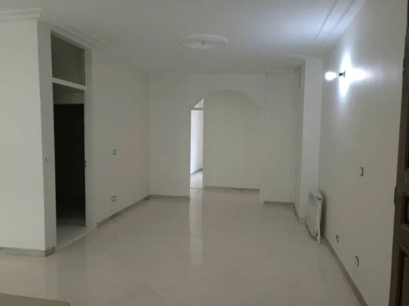 آپارتمان 140 متری سه خوابه در بلوار کشاورز تهران13884828920