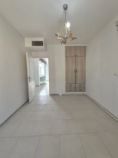 آپارتمان 74 متری دو خوابه در پیامبر مرکزی تهران