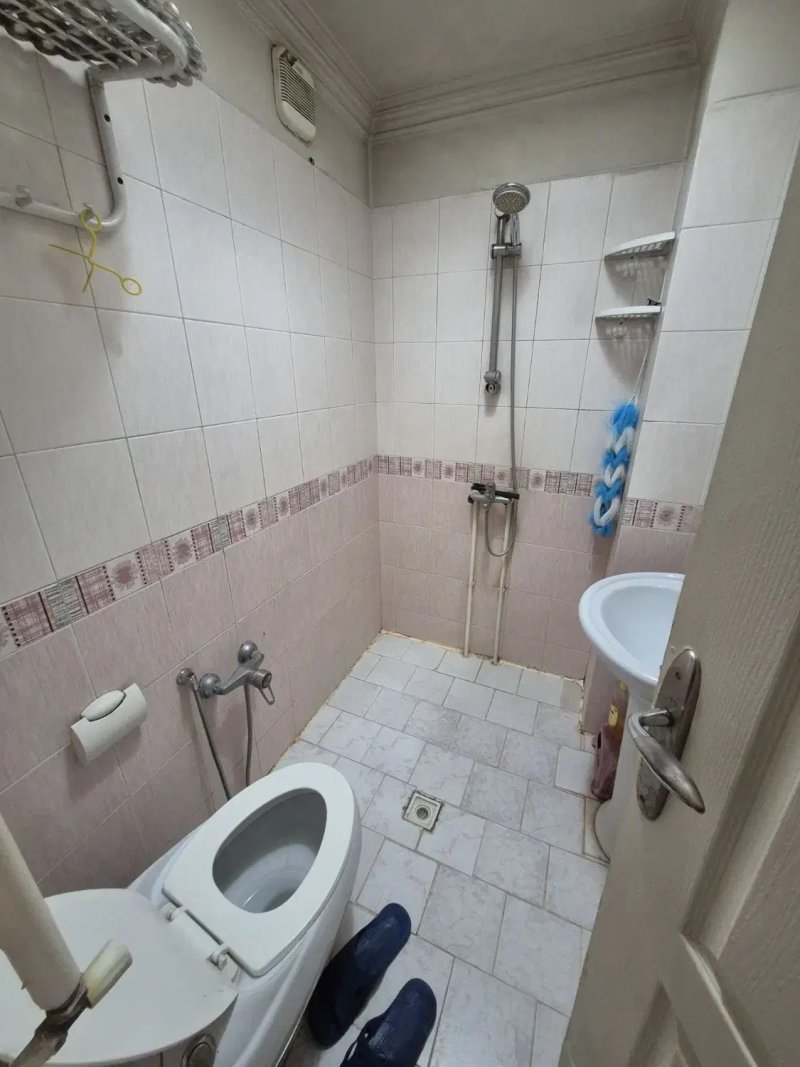 آپارتمان 100 متری دو خوابه در پیامبر مرکزی تهران13898729077