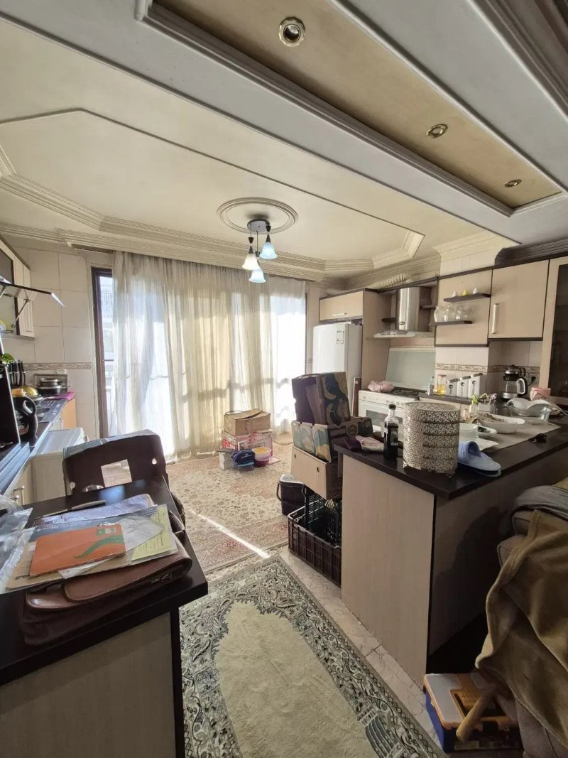 آپارتمان 100 متری دو خوابه در پیامبر مرکزی تهران13898729075