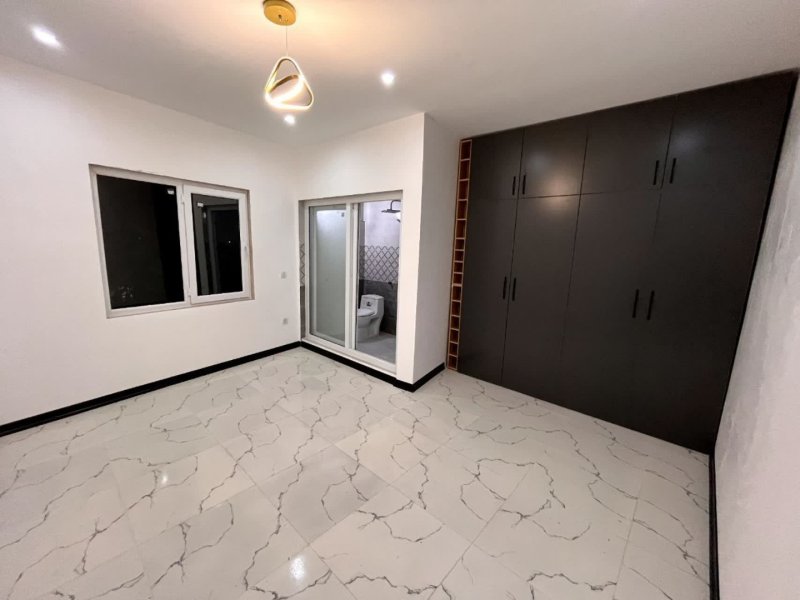 ویلا 170 متری سه خوابه در کاسمده آمل13895429024