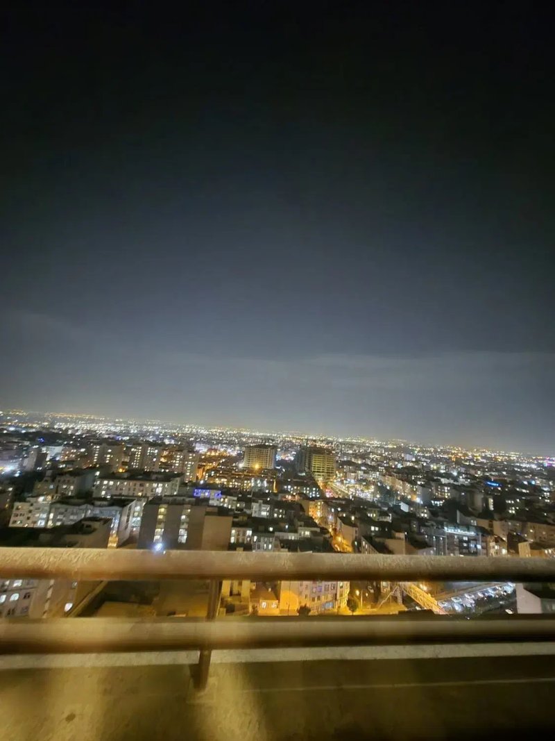 آپارتمان 102 متری دو خوابه در باغ فیض تهران13897729045