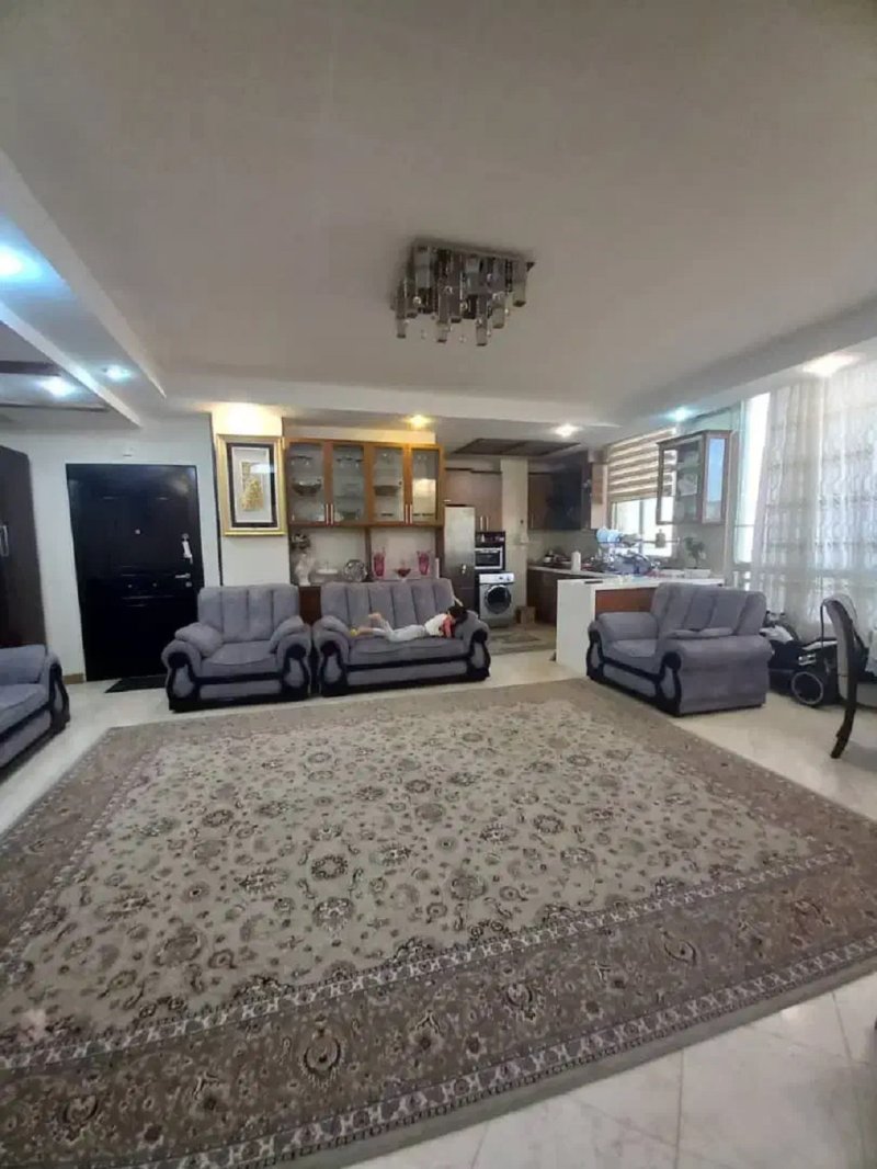 آپارتمان 86 متری دو خوابه در پیامبر مرکزی تهران13898229060