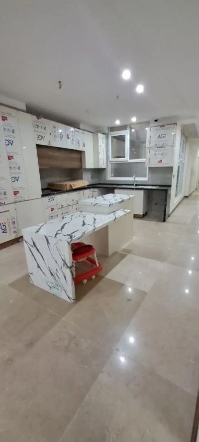 آپارتمان 173 متری سه خوابه در قیطریه تهران