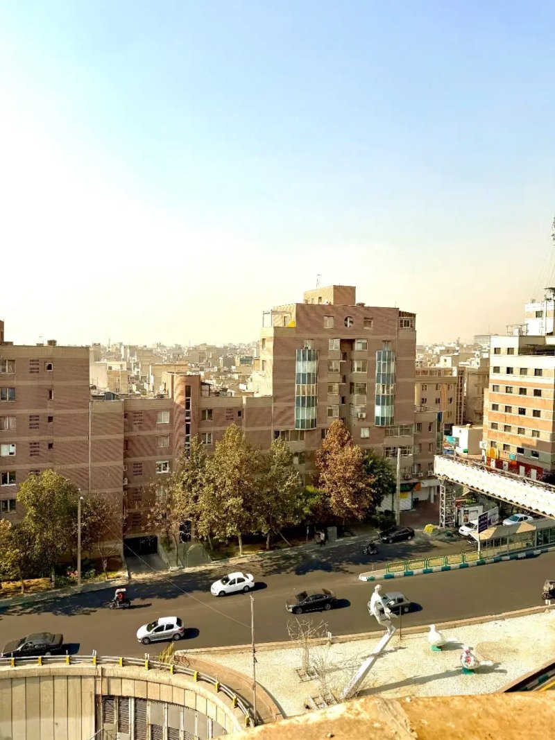 آپارتمان 80 متری یک خوابه در اسکندری تهران13902729127