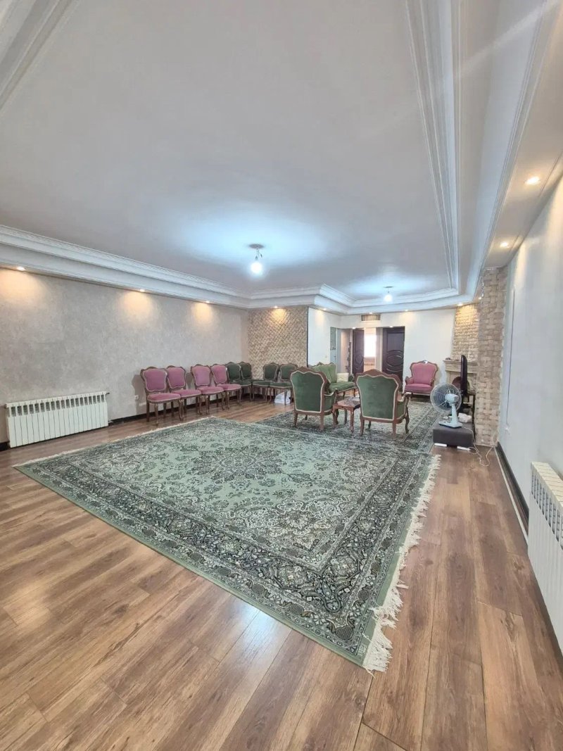 آپارتمان 113 متری دو خوابه در پیامبر مرکزی تهران13898929079