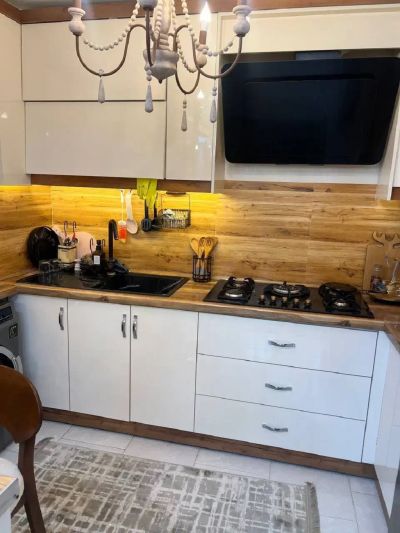 آپارتمان 80 متری دو خوابه در گلبهار