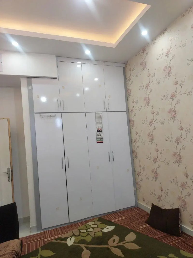 خانه 200 متری سه خوابه در گلبهار13901629115