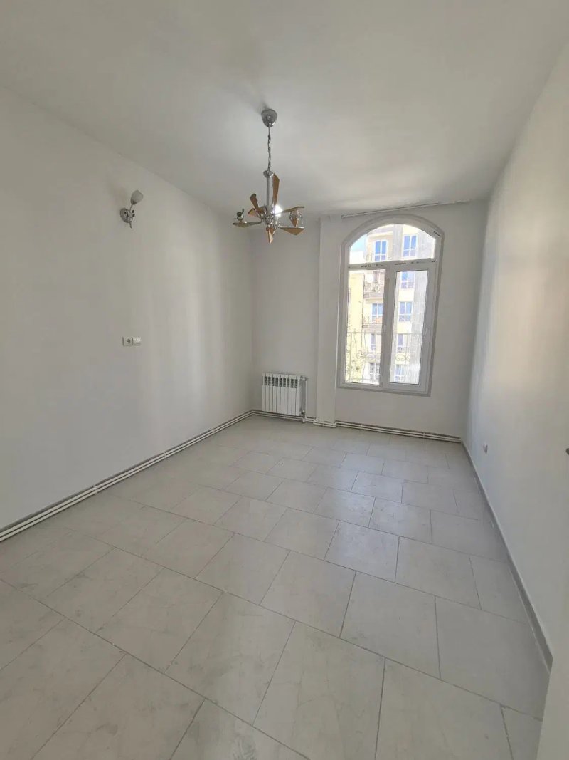 آپارتمان 74 متری دو خوابه در پیامبر مرکزی تهران13898429069