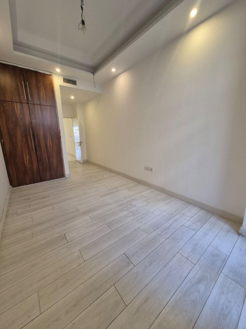 آپارتمان 110 متری دو خوابه در پیامبر مرکزی تهران13898029057