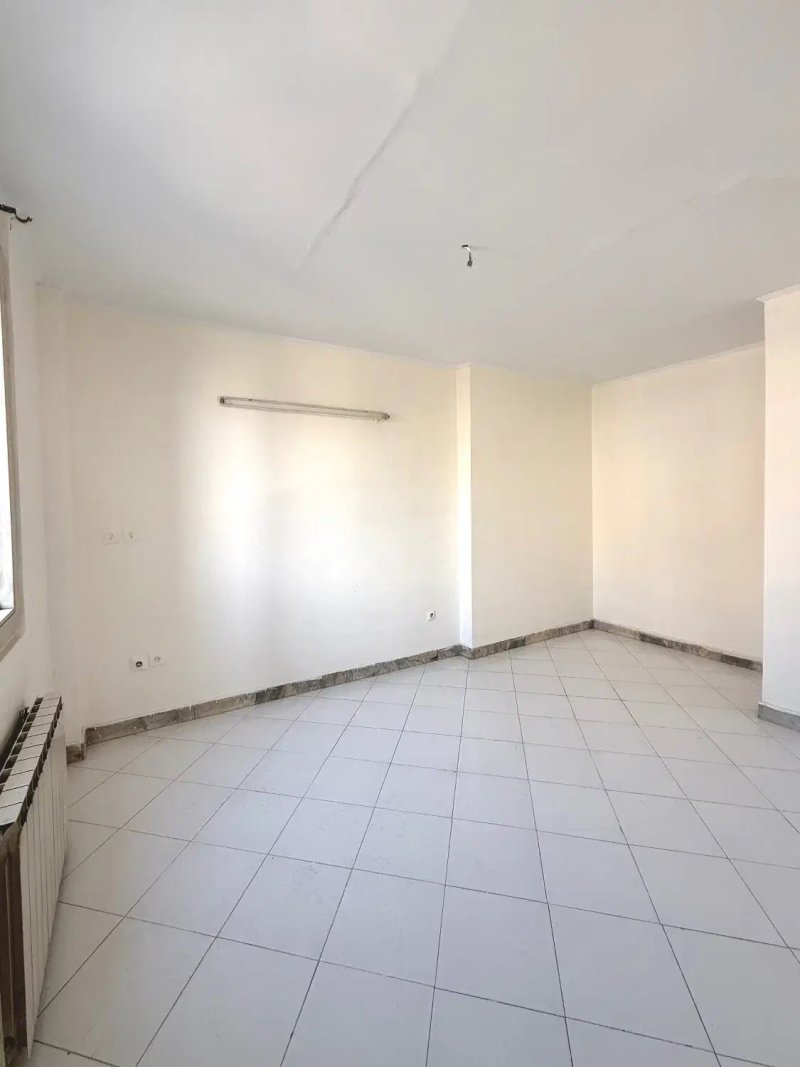 آپارتمان 80 متری یک خوابه در اسکندری تهران13902729128