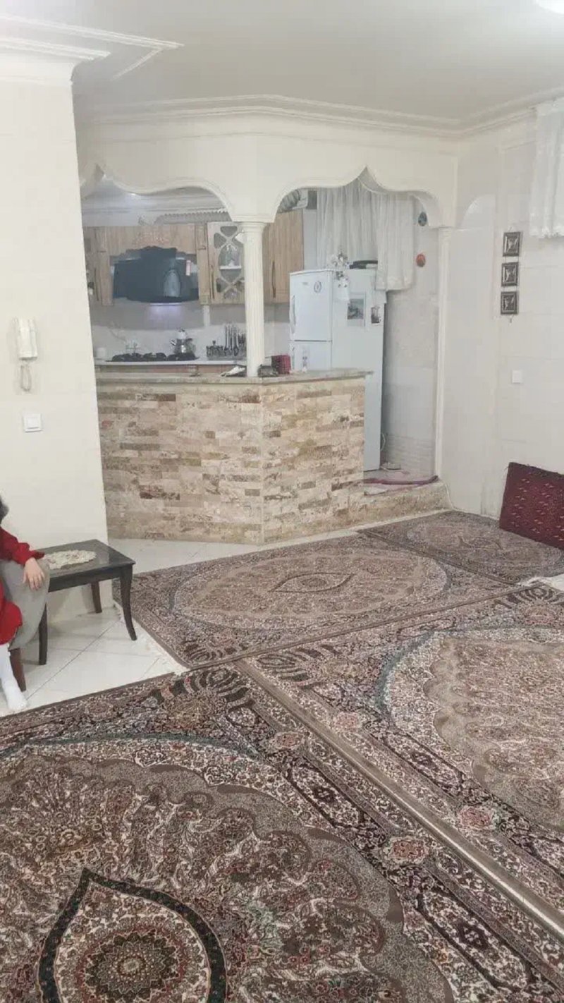 آپارتمان 85 متری دو خوابه در یافت آباد تهران13903429144