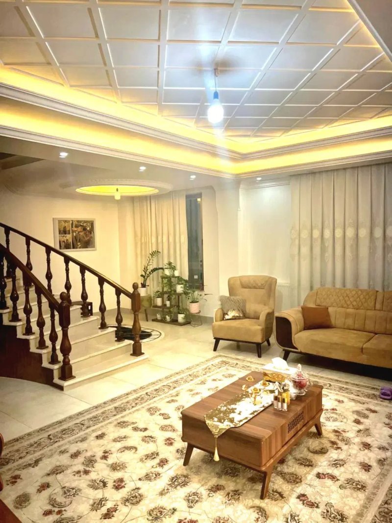 ویلا 240 متری سه خوابه در خیابان تهران قائم شهر13922129430