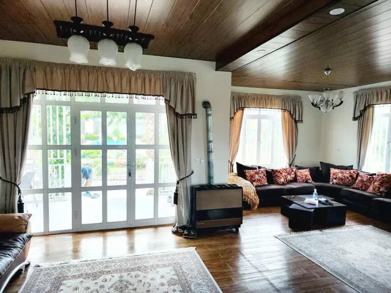 ویلا 1000 متری سه خوابه در قائمشهر قائم شهر13920529402