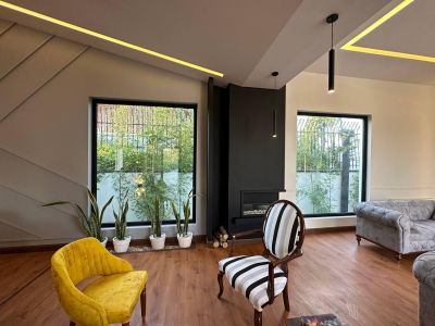 ویلا 1000 متری سه خوابه در شهرک زعفرانیه کرج