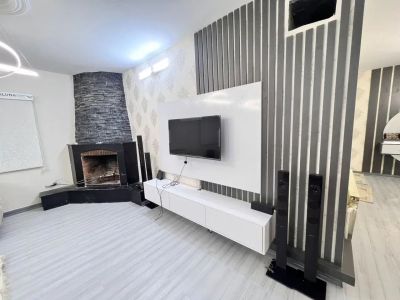 ویلا 1000 متری سه خوابه در شهرک زعفرانیه کرج