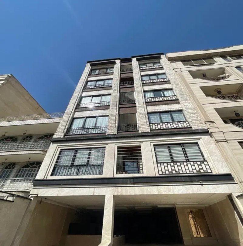 آپارتمان 170 متری سه خوابه در نیروی هوایی تهران13907029202