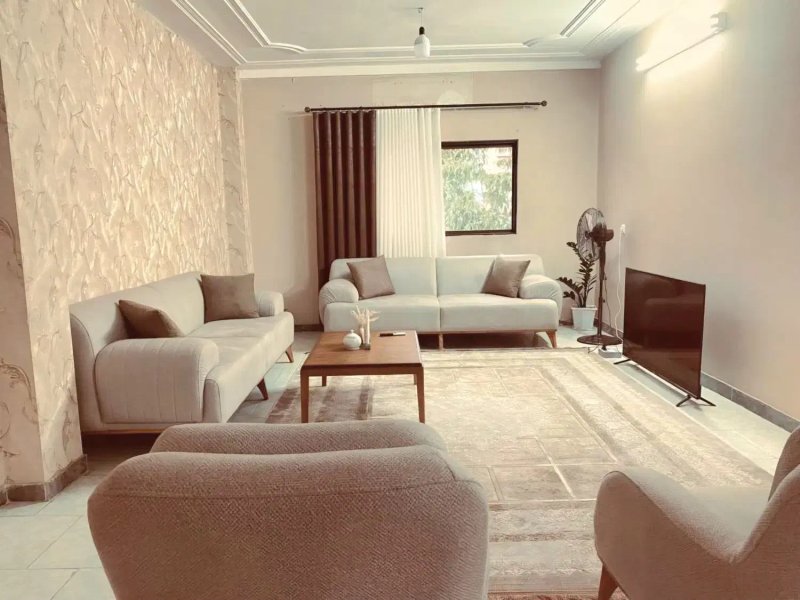 آپارتمان 100 متری دو خوابه در خیابان بابل قائم شهر13920329397