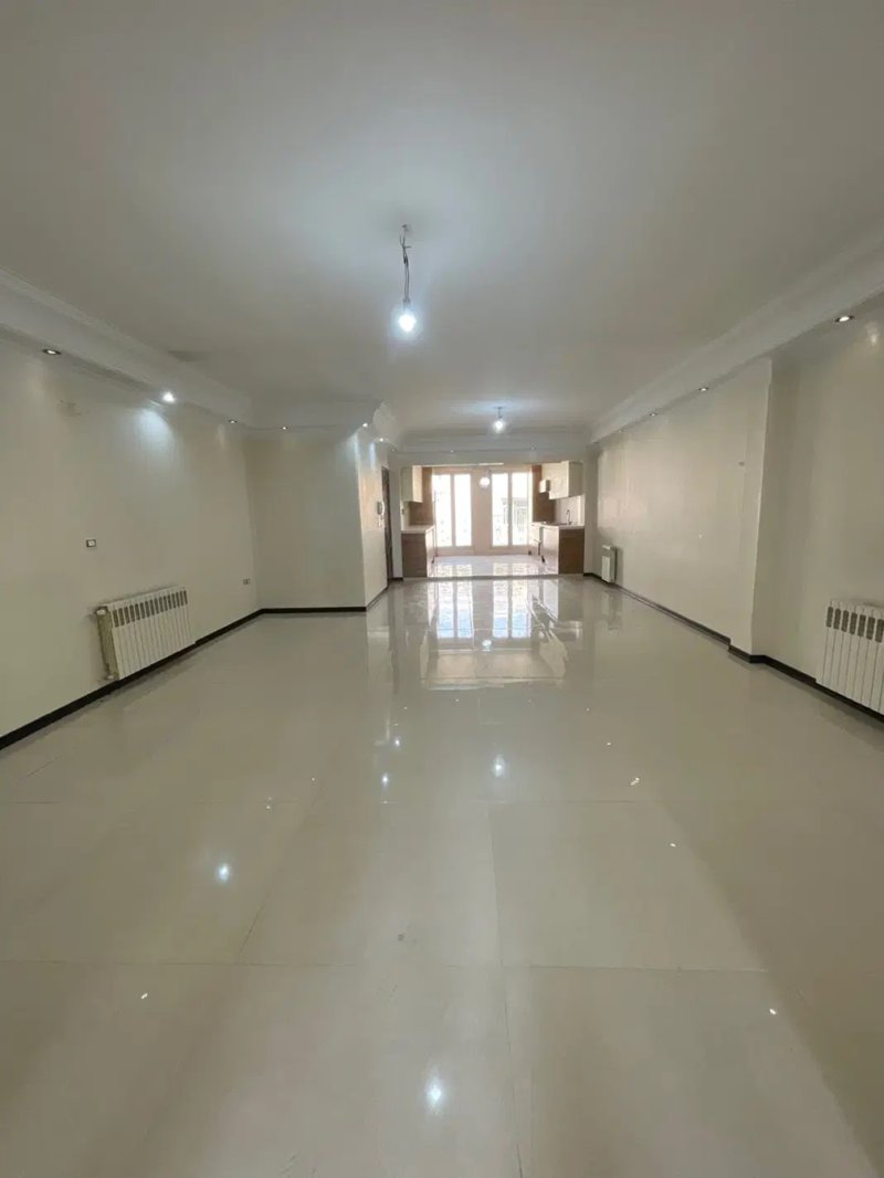 آپارتمان 95 متری دو خوابه در نیروی هوایی تهران13907129208