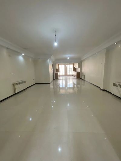 آپارتمان 95 متری دو خوابه در نیروی هوایی تهران