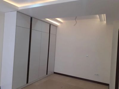 آپارتمان 130 متری سه خوابه در باغ فیض تهران