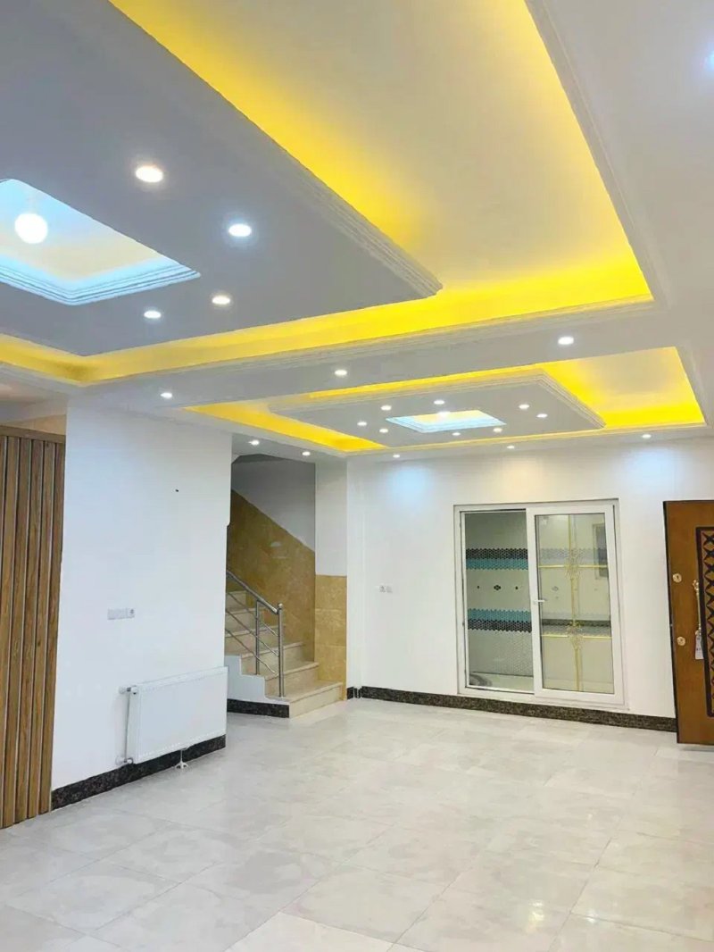 ویلا 230 متری سه خوابه در قائمشهر قائم شهر13921929426