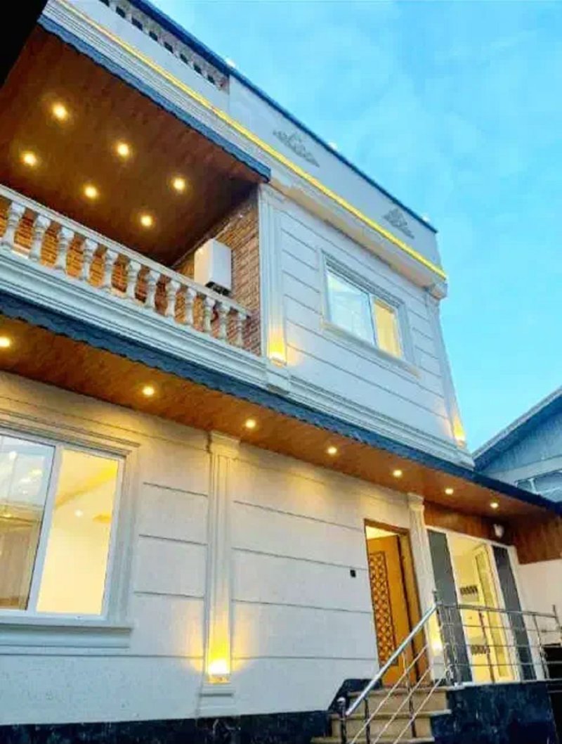 ویلا 230 متری سه خوابه در قائمشهر قائم شهر13921929424