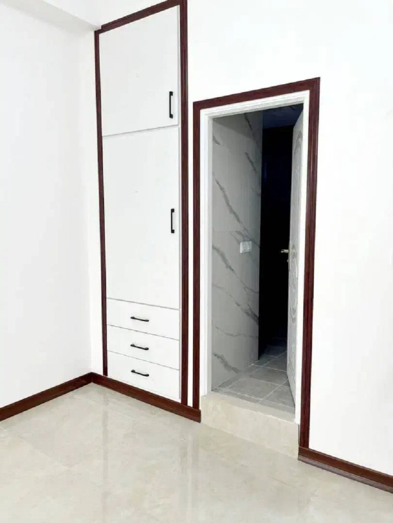 ویلا 250 متری دو خوابه در جاده نظامی قائم شهر13921729423