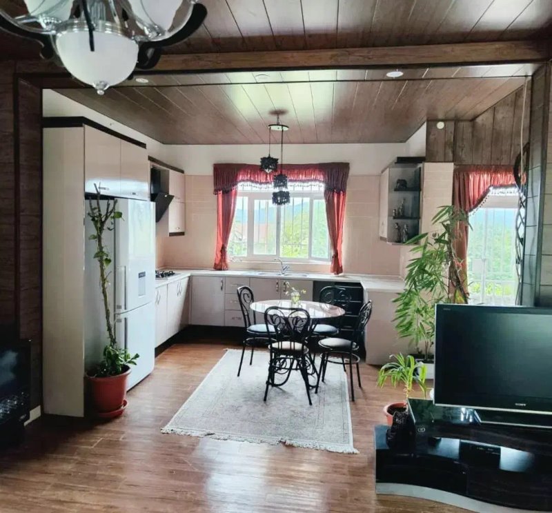 ویلا 1000 متری سه خوابه در قائمشهر قائم شهر13920529401