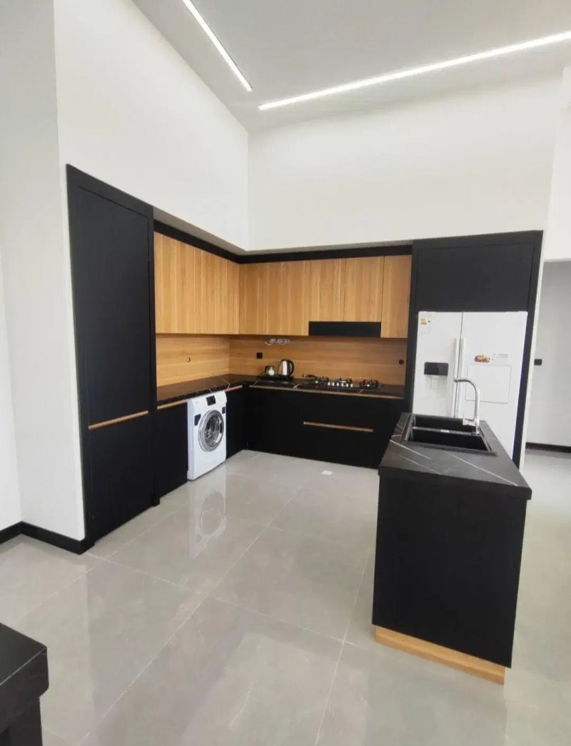 ویلا 310 متری دو خوابه در شهرک زعفرانیه کرج13910629264