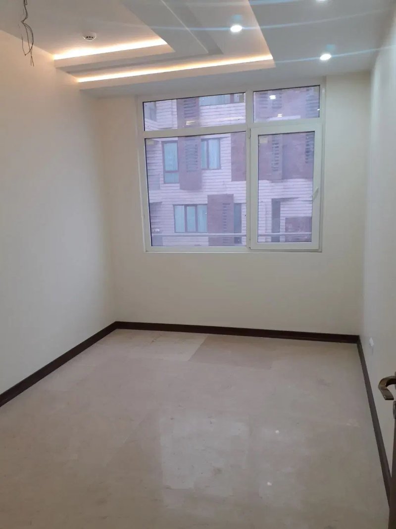 آپارتمان 128 متری سه خوابه در باغ فیض تهران13912129304