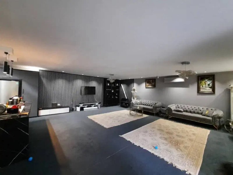 ویلا 360 متری سه خوابه در شهرک زعفرانیه کرج13910929271