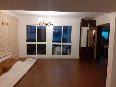 آپارتمان 105 متری دو خوابه در باغ فیض تهران