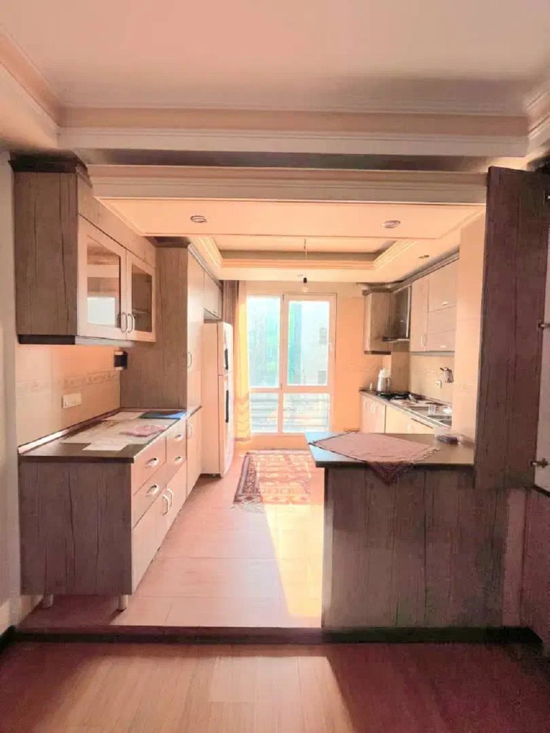 آپارتمان 70 متری دو خوابه در پونک تهران13931129564