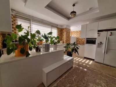 آپارتمان 108 متری دو خوابه در بلوار فردوس تهران