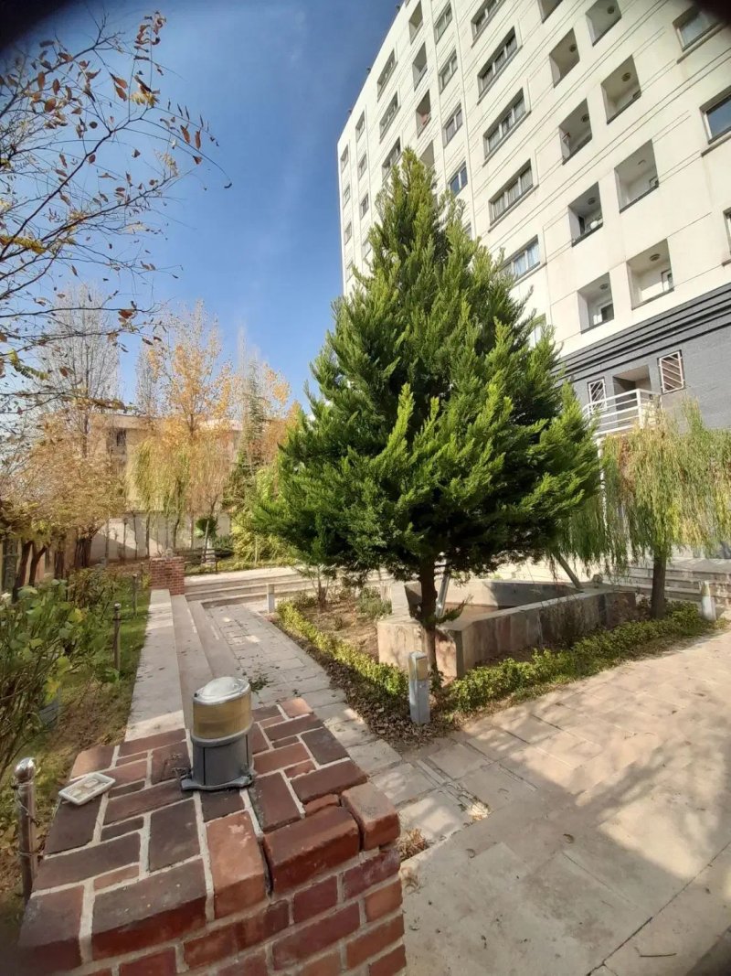 آپارتمان 80 متری دو خوابه در پونک تهران13931929568