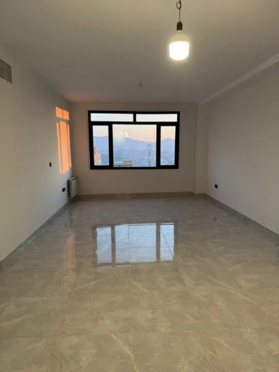 آپارتمان 97 متری دو خوابه در میدان بعثت کرج