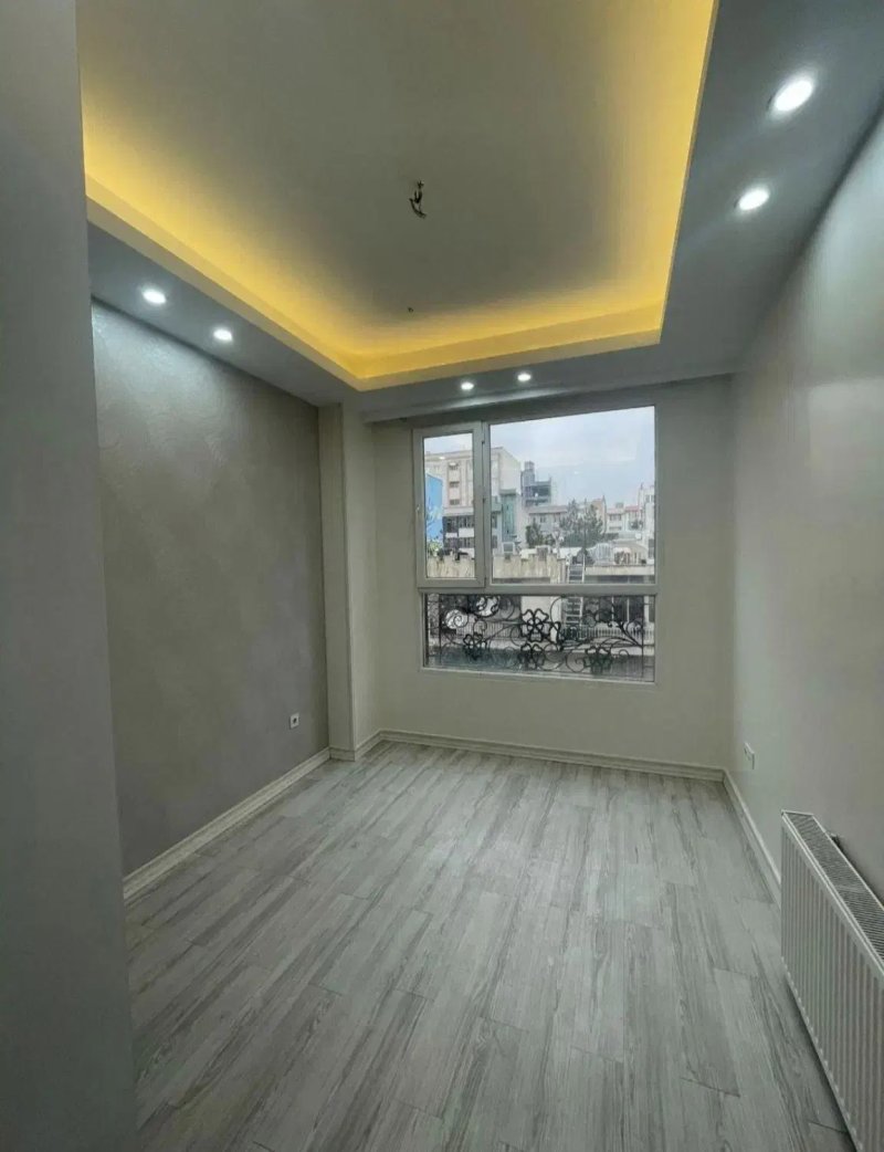 آپارتمان 86 متری دو خوابه در باغ فیض تهران13933229586