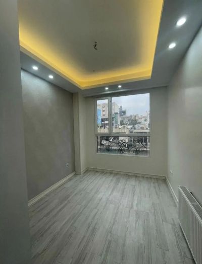 آپارتمان 86 متری دو خوابه در باغ فیض تهران