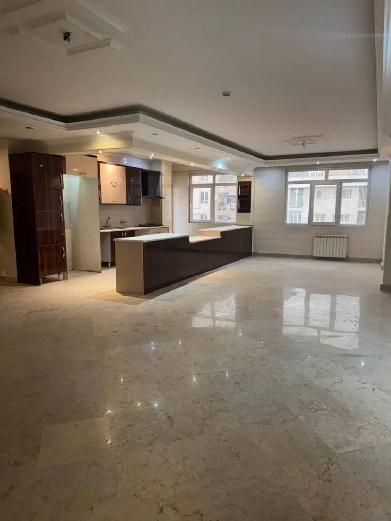 آپارتمان 165 متری سه خوابه در کوی فراز تهران13929529546