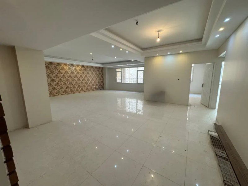 آپارتمان 180 متری سه خوابه در عظیمیه کرج13938429644