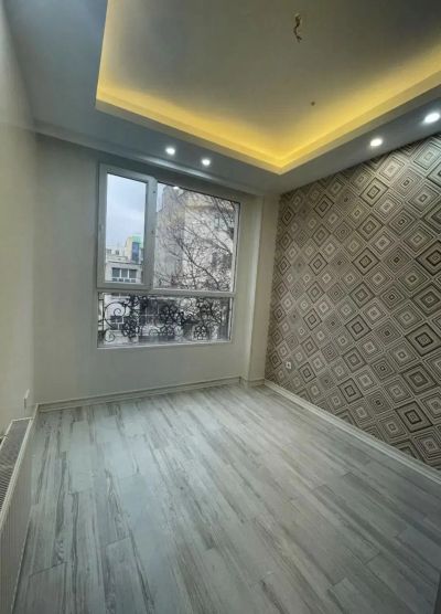 آپارتمان 86 متری دو خوابه در باغ فیض تهران