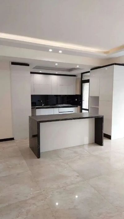 آپارتمان 152 متری سه خوابه در پونک تهران